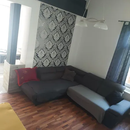 Sarok Apartment