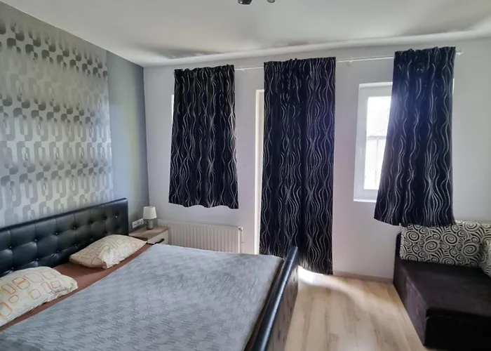 Apartman Sarok *