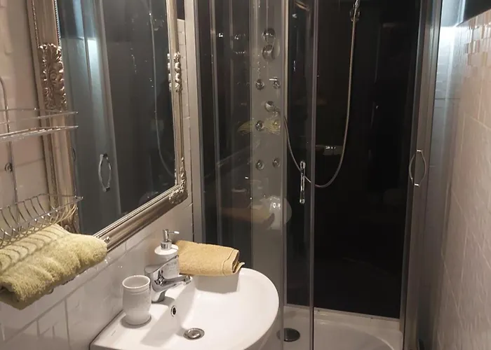 Sarok Apartman *