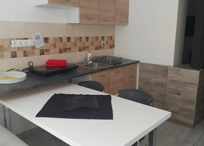 Apartman Sarok *