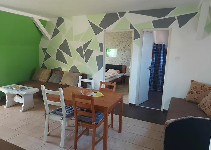 Sarok Apartman