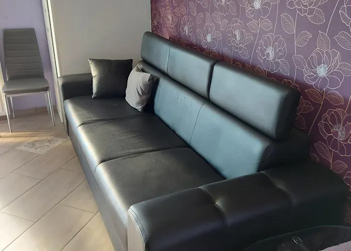 Sarok Apartman *