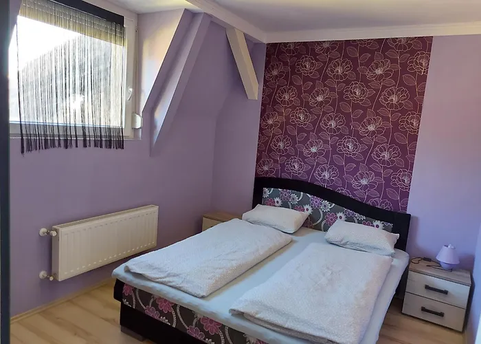 Sarok Apartman